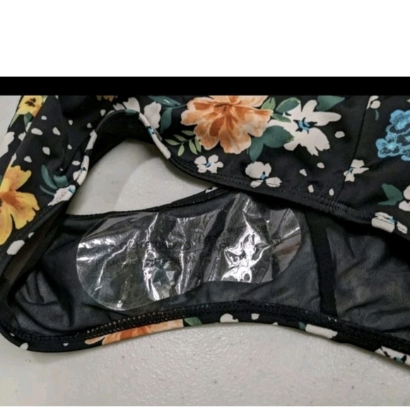 NWT Torrid 5 Wireless Bandeau Belted One Piece Swimsuit 5X 1 Pc Swim #5000 - Picture 13 of 15